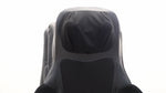 Nærbilde av Zenova massasjestol med justerbare massasjehoder. Designet for å gi en realistisk shiatsu-massasjeopplevelse.
